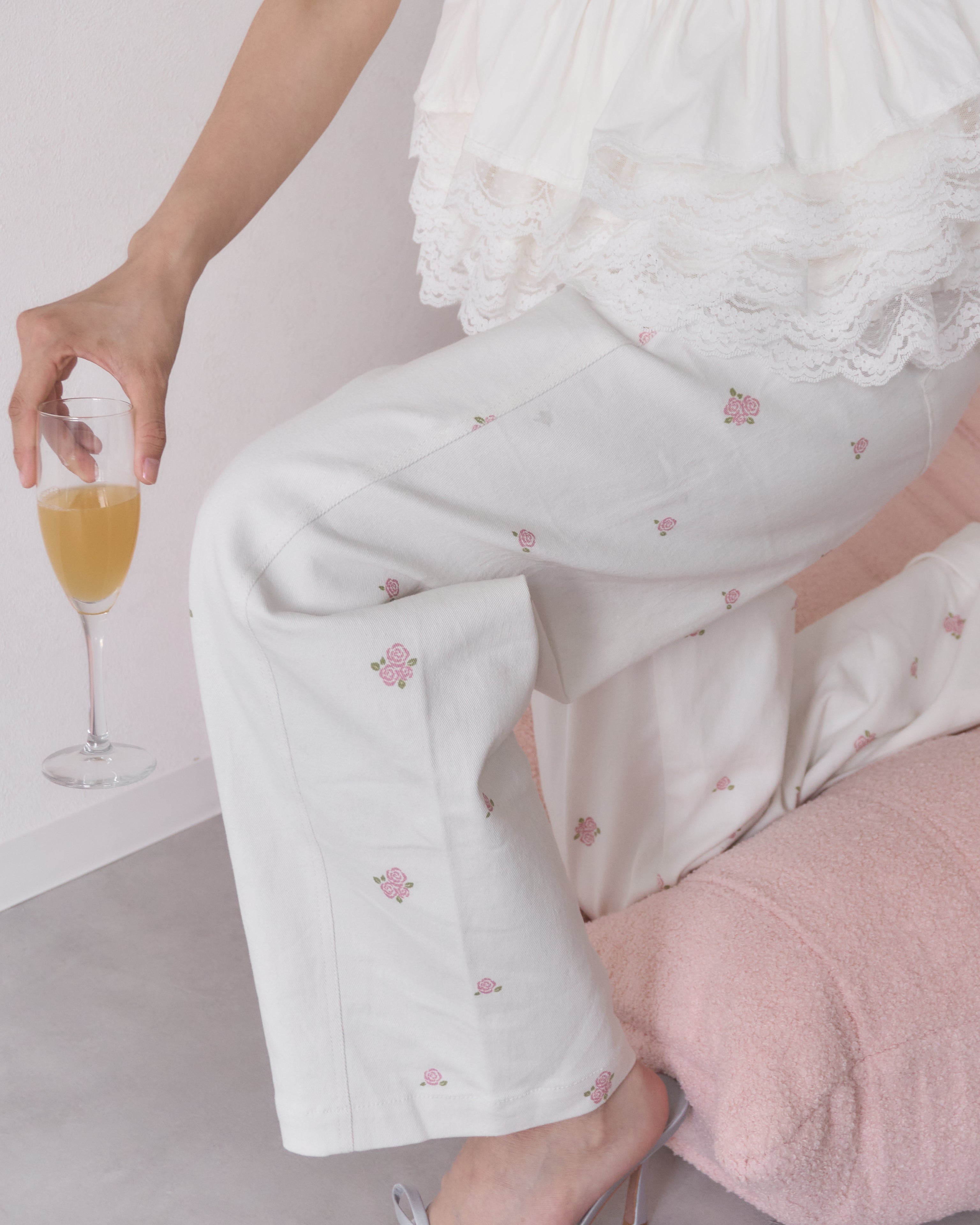 受注販売】rose pattern curve pants
