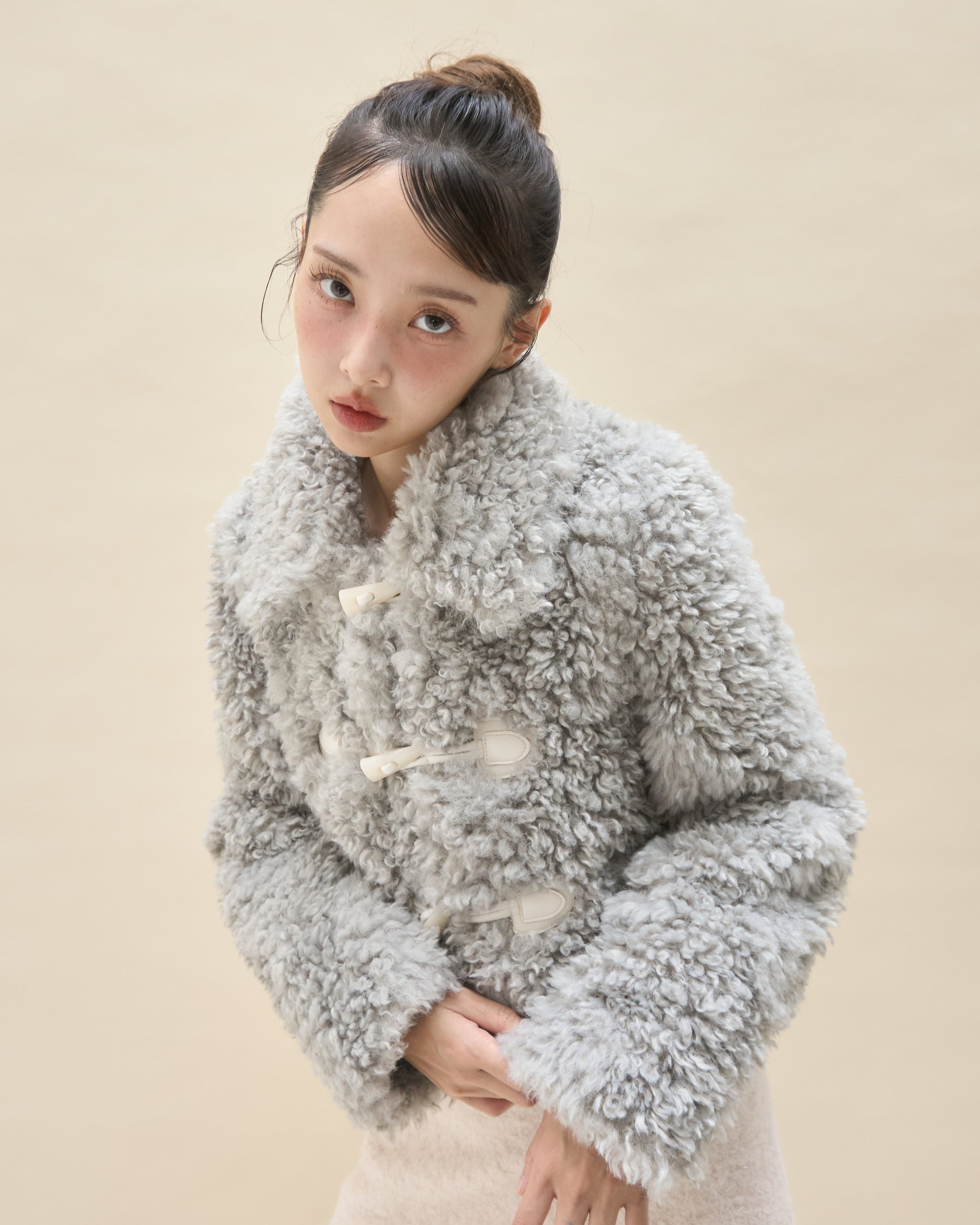 ジャケット・アウター MUGUET duffle short fur coat GRAY duffle short fur coat