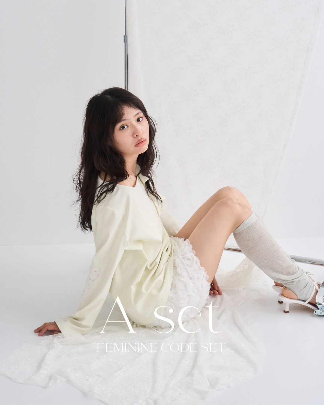 〈A SET〉FEMININE CODE SET