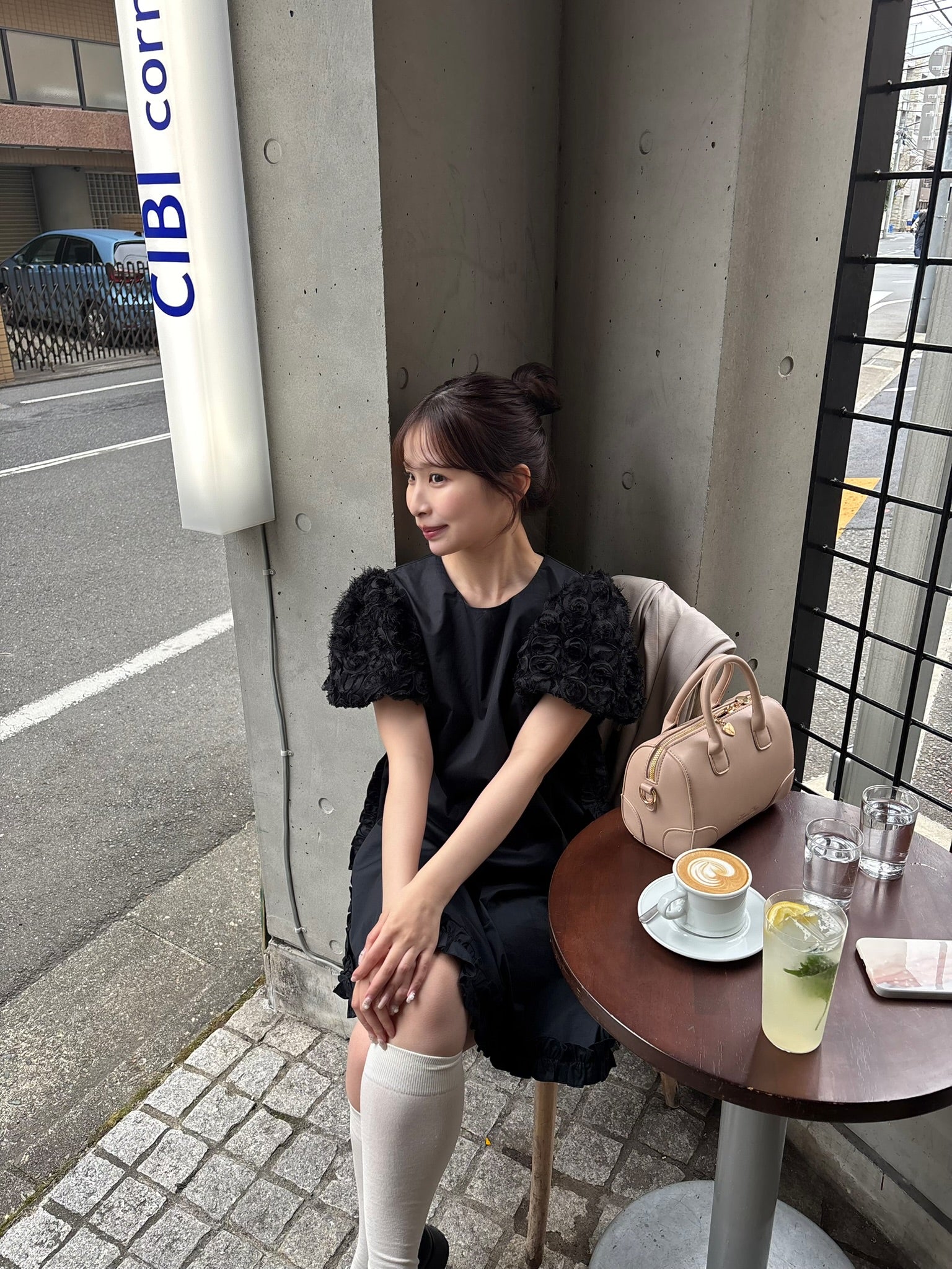 rose frill mini op