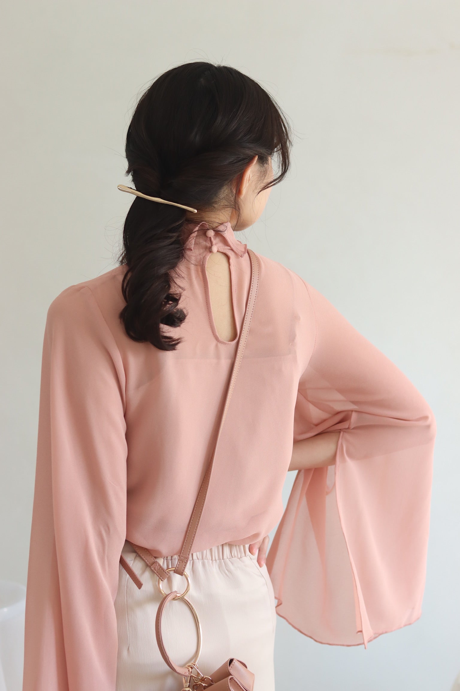 muguet sheer puff sleeve tops pink - トップス